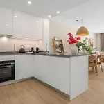 Apartment Vivi Homes - Bay - Pool - Gym - Big Terrace *