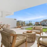 Vivi Homes - Bay - Pool - Gym - Big Terrace Fuengirola