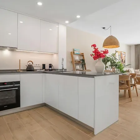 Апартаменти Bay *