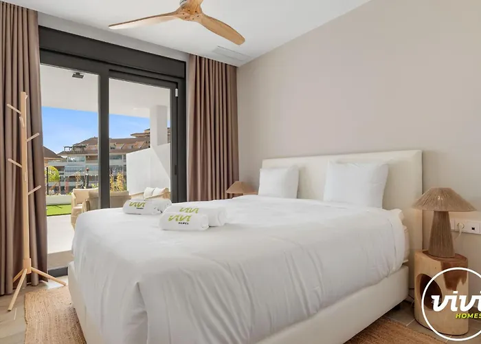 Vivi Homes - Bay - Pool - Gym - Big Terrace * Fuengirola