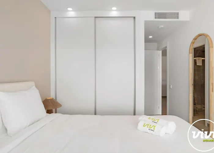 Vivi Homes - Bay - Pool - Gym - Big Terrace Apartamento Fuengirola