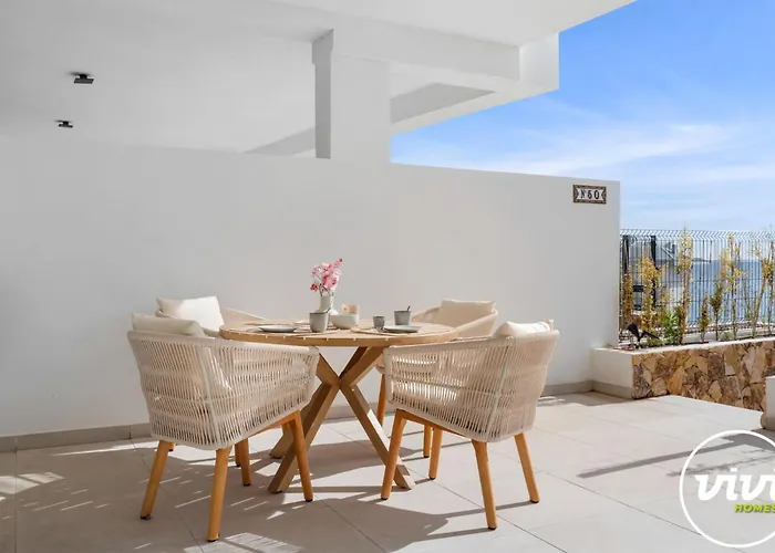 Apartment Vivi Homes - Bay - Pool - Gym - Big Terrace Fuengirola